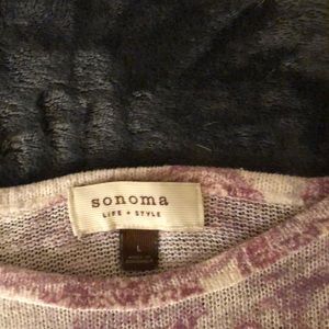 Women’s size large top